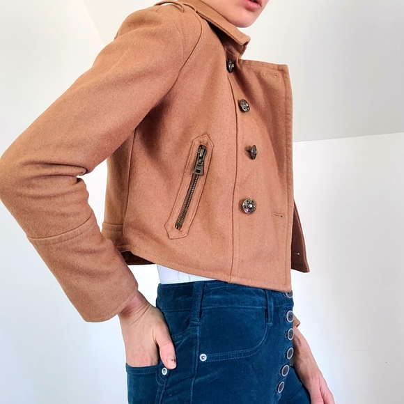 Wool crop jacket - Picture 12 of 16